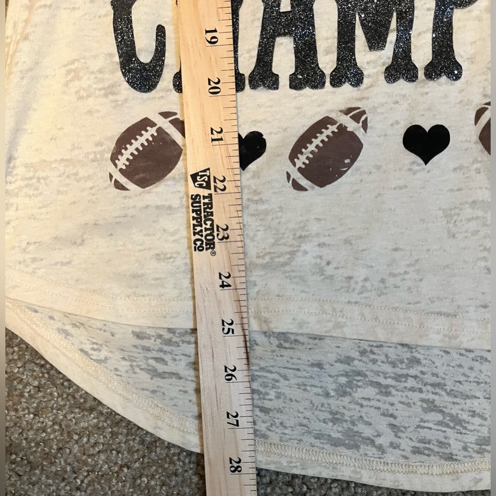 Southern Grace SEC is for Lovers & Champions Graphic Raglan Tee size M - Picture 8 of 15